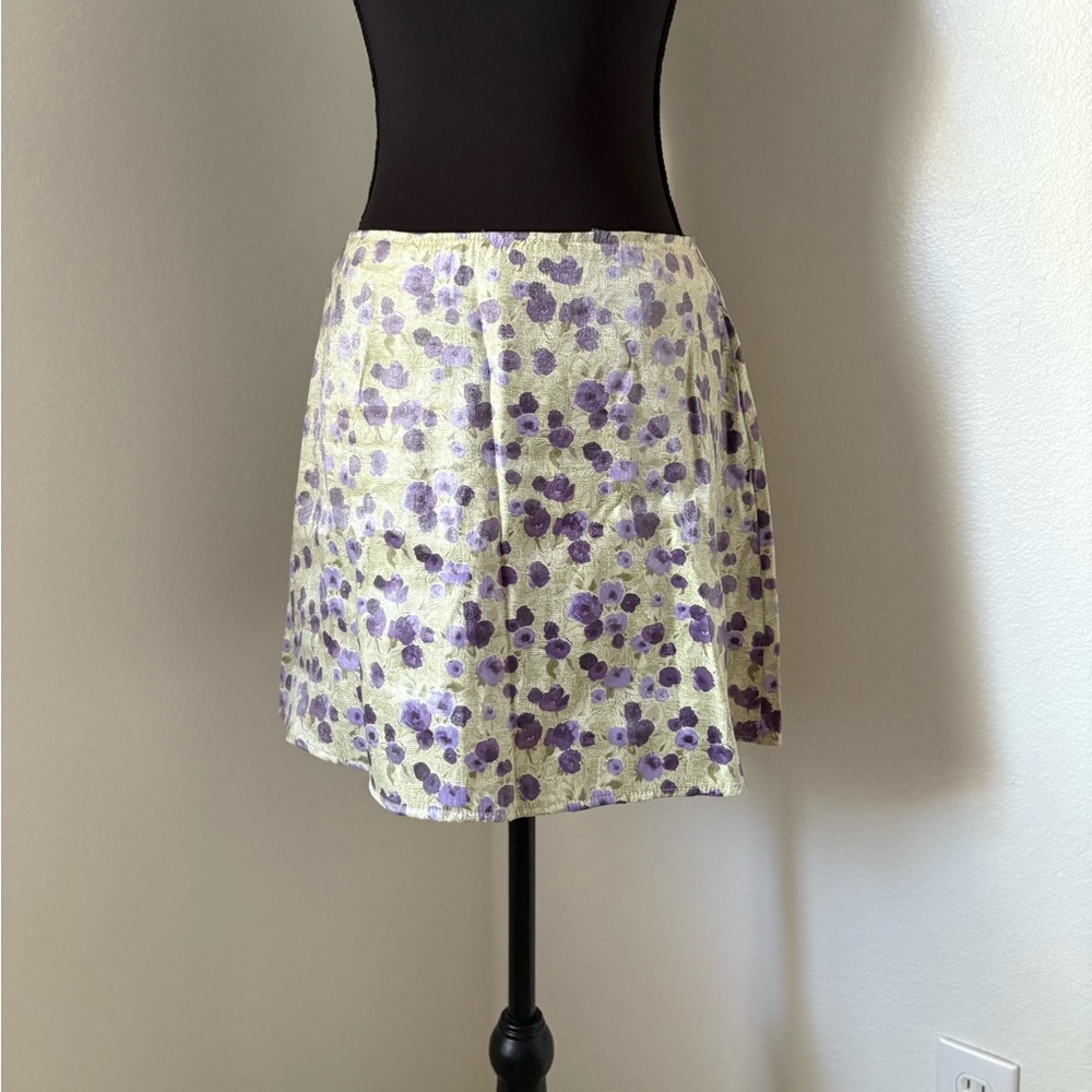 LA BELLE Green and Purple Floral Mini Skirt- Size 9